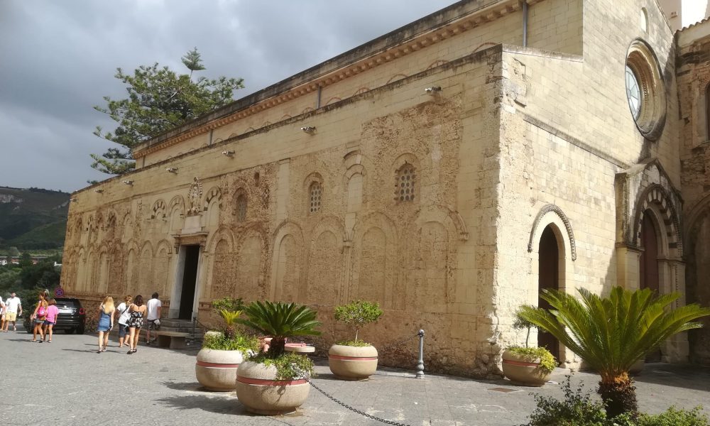 Cattedrale Maria Santissima di Romania, Tropea